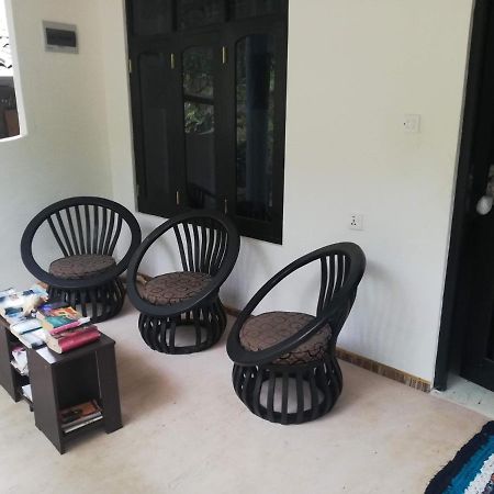 Hotel Sea Breeze Garden Tangalle Exterior foto