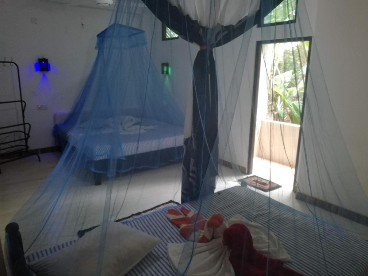 Hotel Sea Breeze Garden Tangalle Exterior foto
